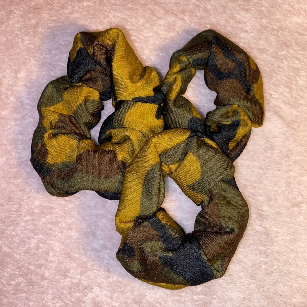 Handmade Army Fatigue Scruchie(s)